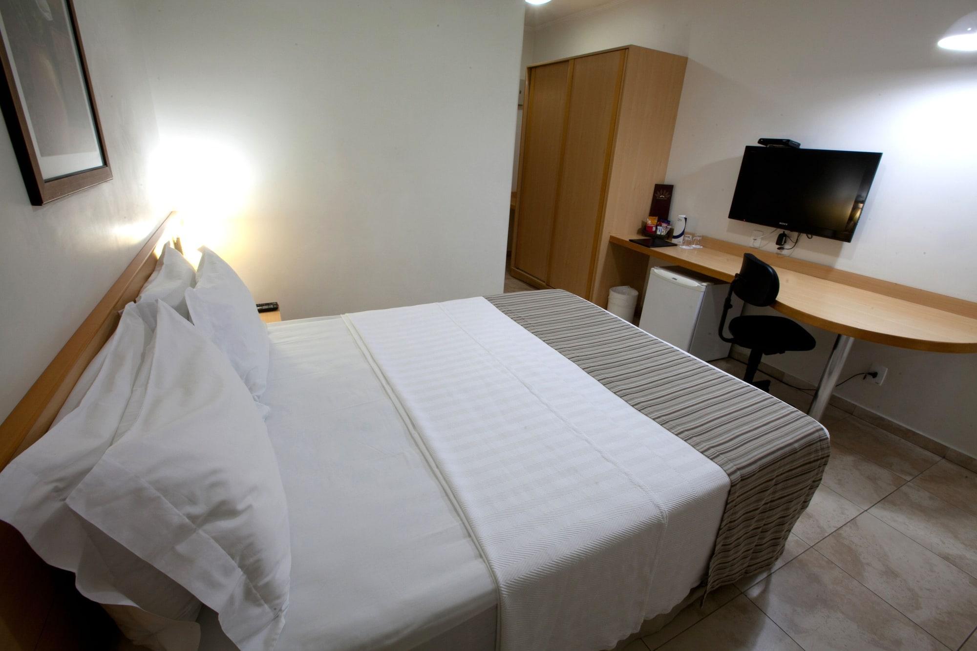 Oitis Hotel Гояния Екстериор снимка