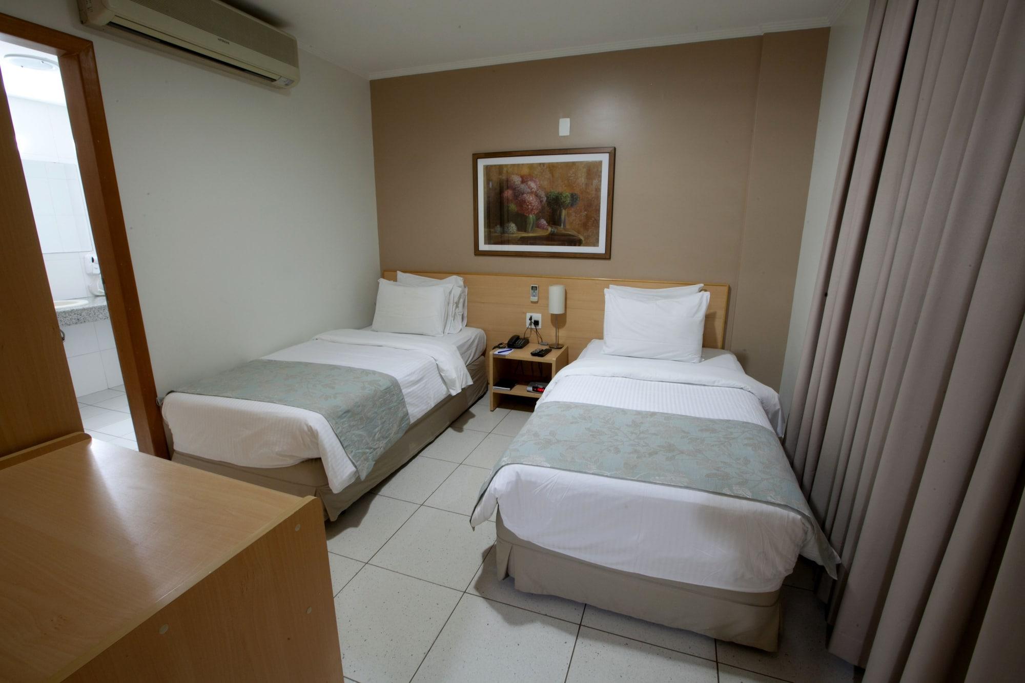Oitis Hotel Гояния Екстериор снимка