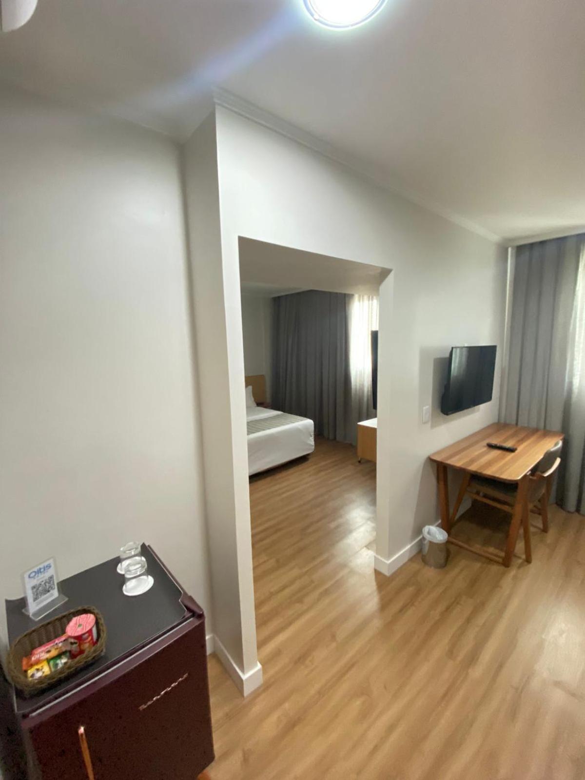 Oitis Hotel Гояния Екстериор снимка