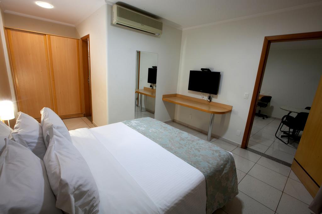 Oitis Hotel Гояния Екстериор снимка