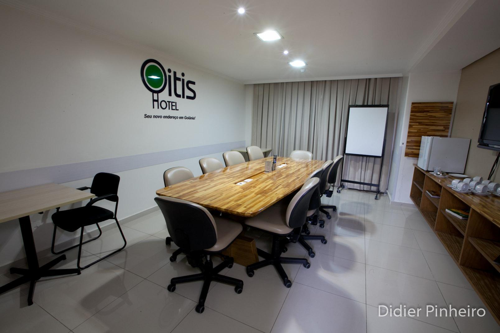 Oitis Hotel Гояния Екстериор снимка