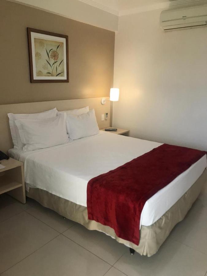 Oitis Hotel Гояния Екстериор снимка